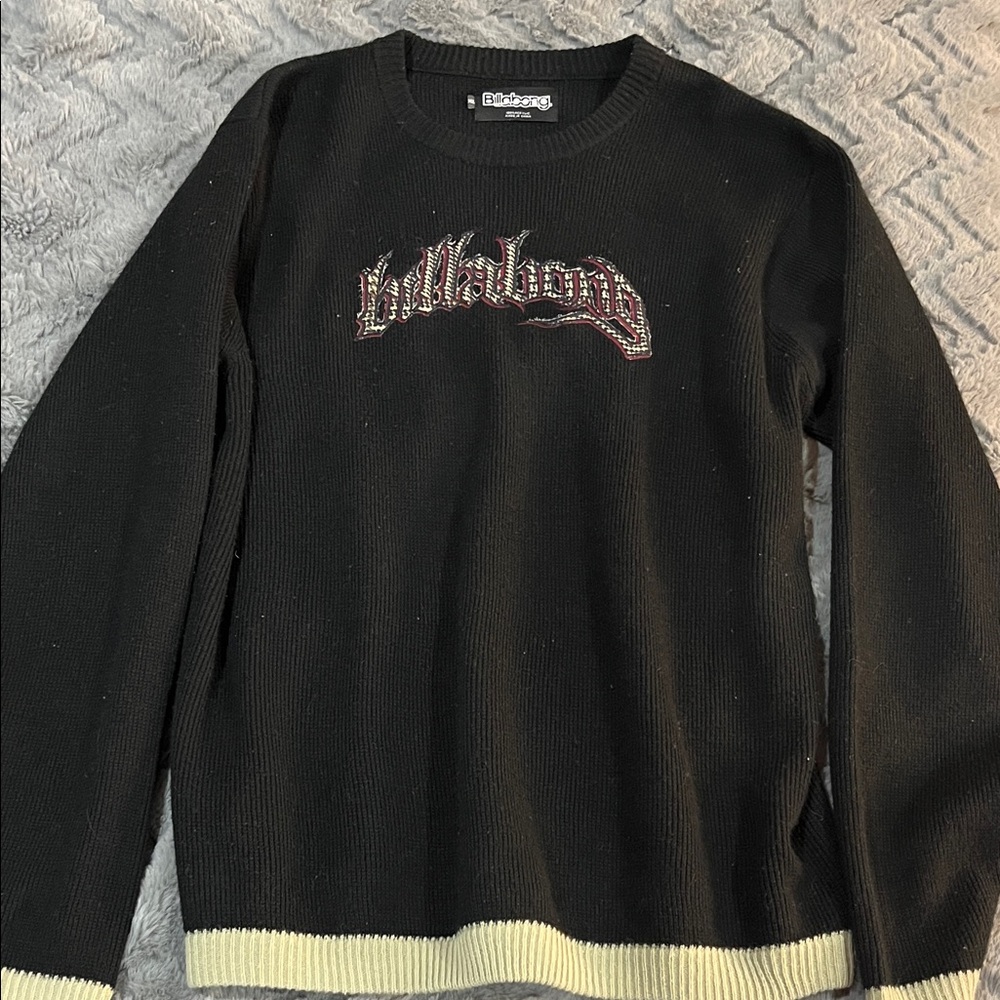 Vintage Billabong Black and Cream Sweater
